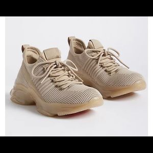 NWT Torrid ACTIVE SNEAKER - MESH TAN Size 8.5 WW